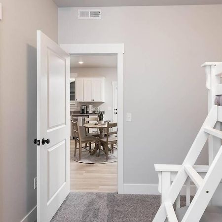 Charming 3-Bedroom In Vibrant New Neighborhood Billings Exterior photo