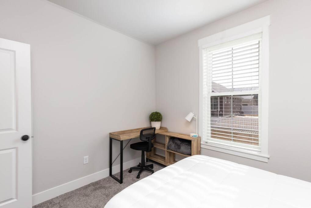 Charming 3-Bedroom In Vibrant New Neighborhood Billings Exterior photo
