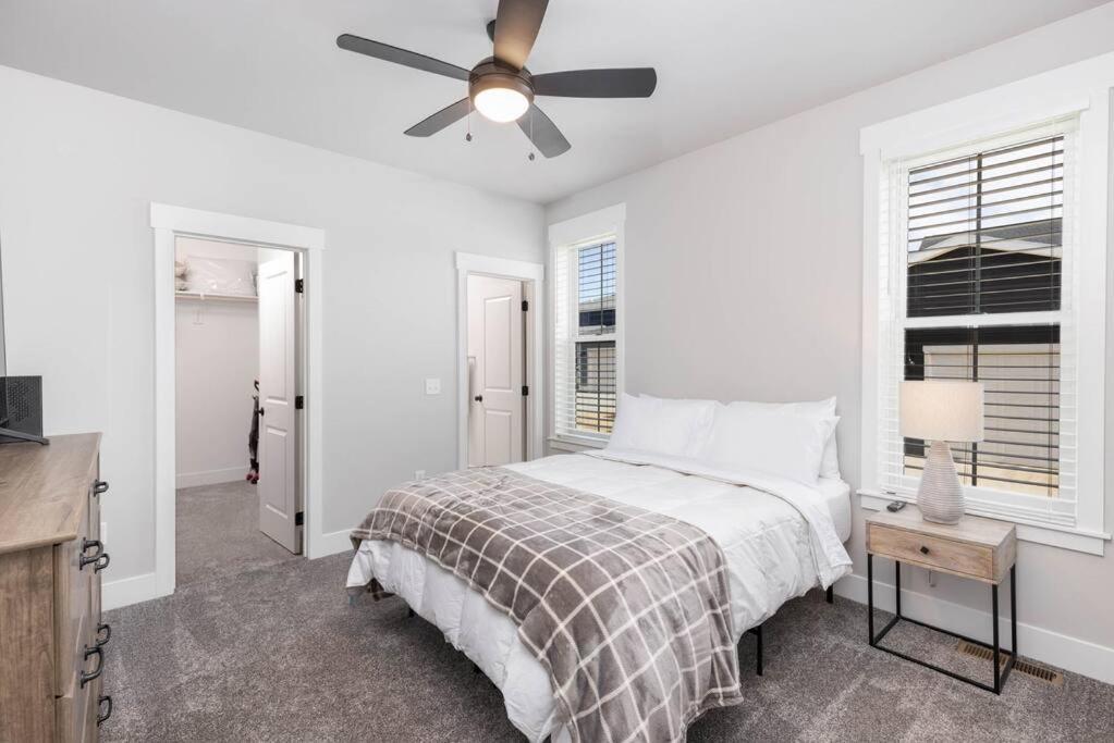 Charming 3-Bedroom In Vibrant New Neighborhood Billings Exterior photo